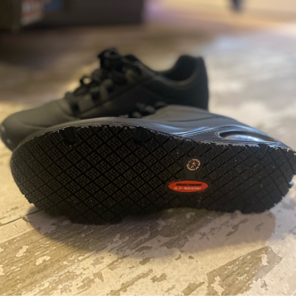 Skechers Work Footwear with Memory Foam - Picture 4 of 4